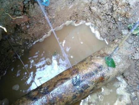 赤壁楼顶漏水维修公司分享下漏水检测的原理